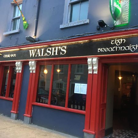 Walsh'S Apartment 2 Westport Bagian luar foto